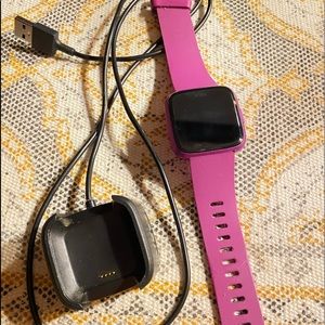 Fitbit Versa Lite Magenta